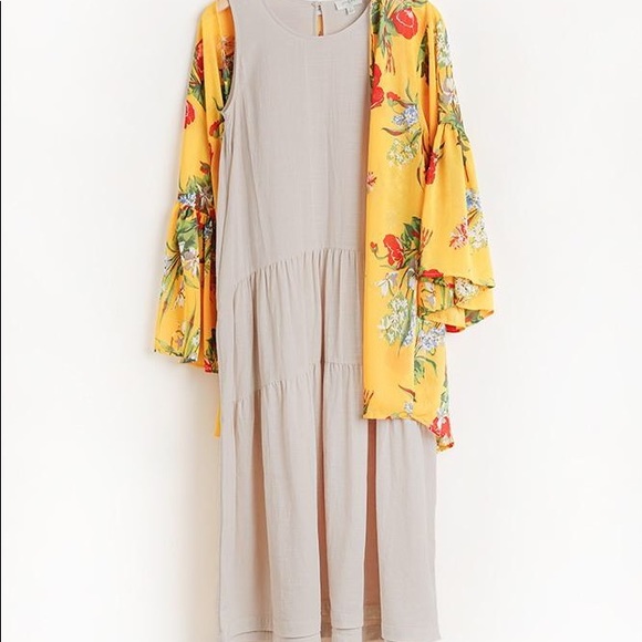 Dresses & Skirts - Sleeveless Tier Maxi Dress With Back Keyhole